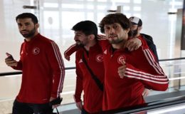 Avrupa Şampiyonu Grekoromen Milli Takımımız yurda döndü