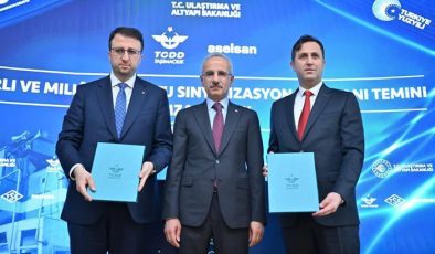 Bakan Uraloğlu: Yüksek hızlarda emniyetli tren sürüşü sağlayacağız