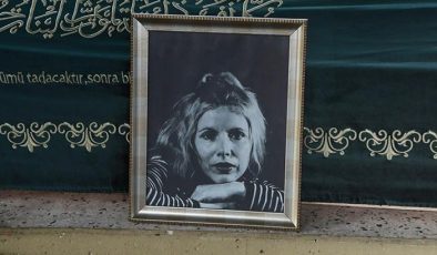 Usta yazar Füruzan son yolculuğuna uğurlandı