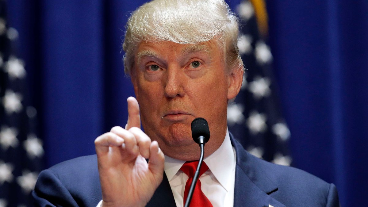 Donald Trump Meksika Körfezi’nin adını resmen değiştirdi