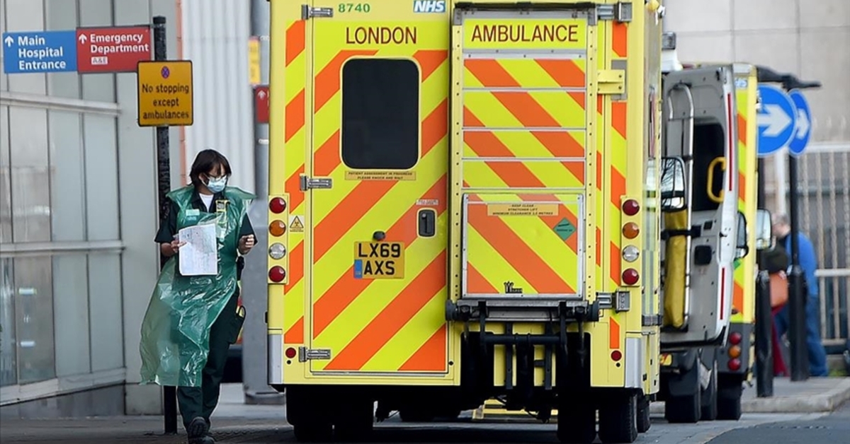 İngiltere’de birçok hastane grip vakalarındaki artış nedeniyle “kritik durum” ilan etti