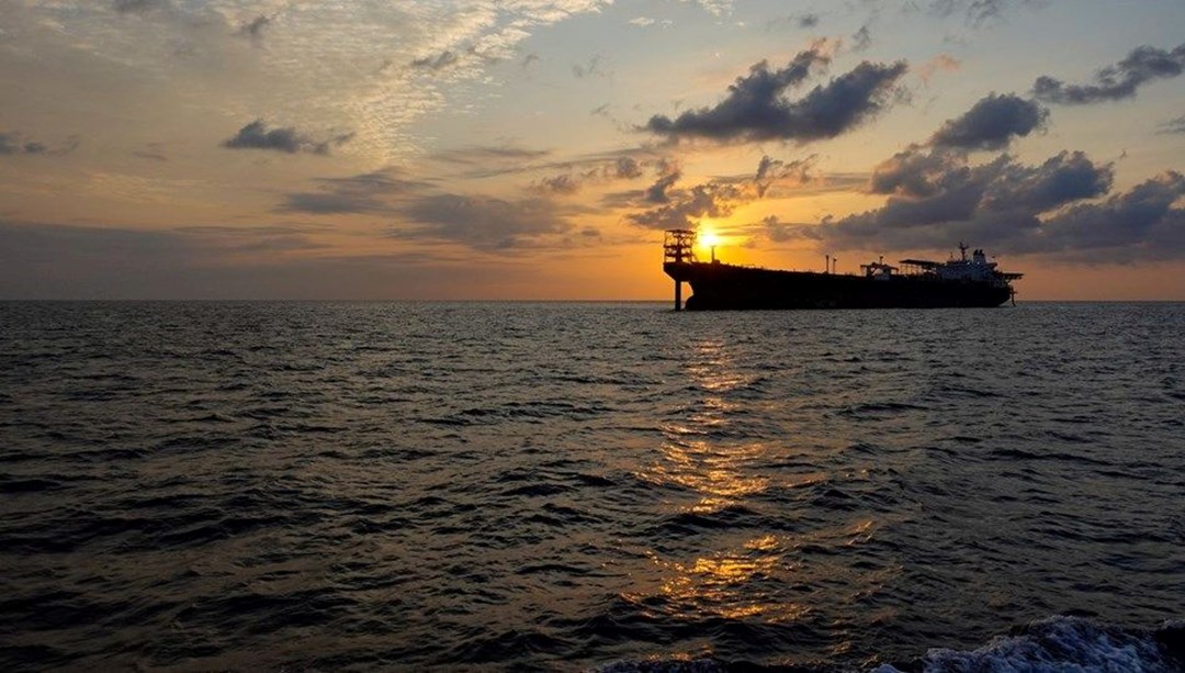 İran’da 300 bin litre kaçak akaryakıt ele geçirildi